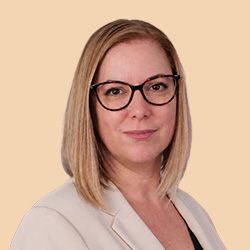 Szentkúti Szilvia